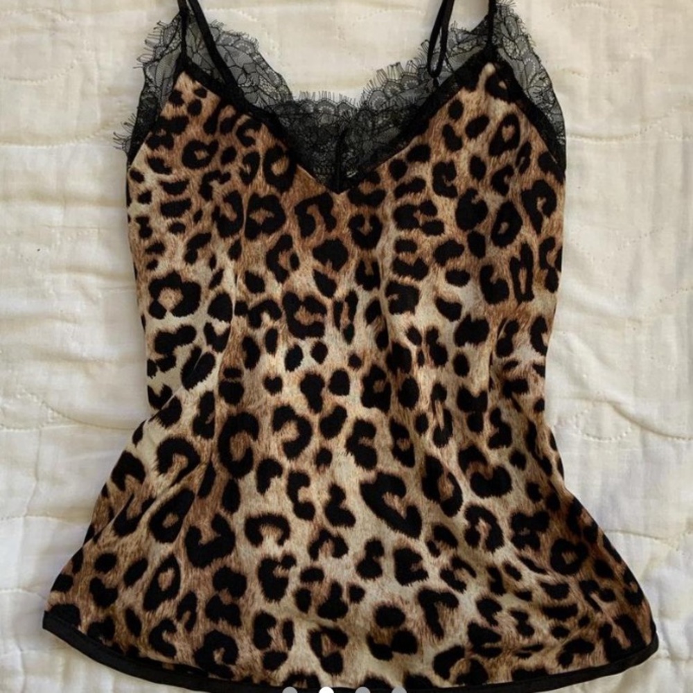 Cheetah print Lacey tank - Picture 2 of 4